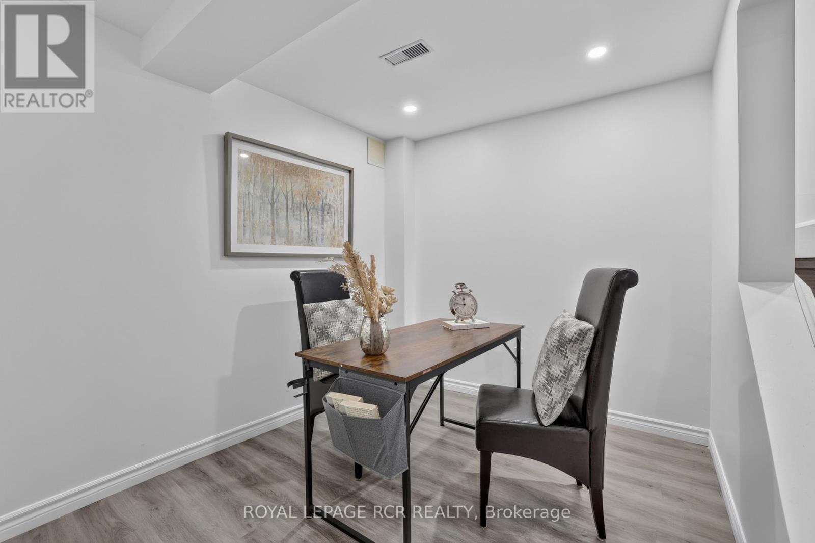 94 ATWOOD AVENUE - 32