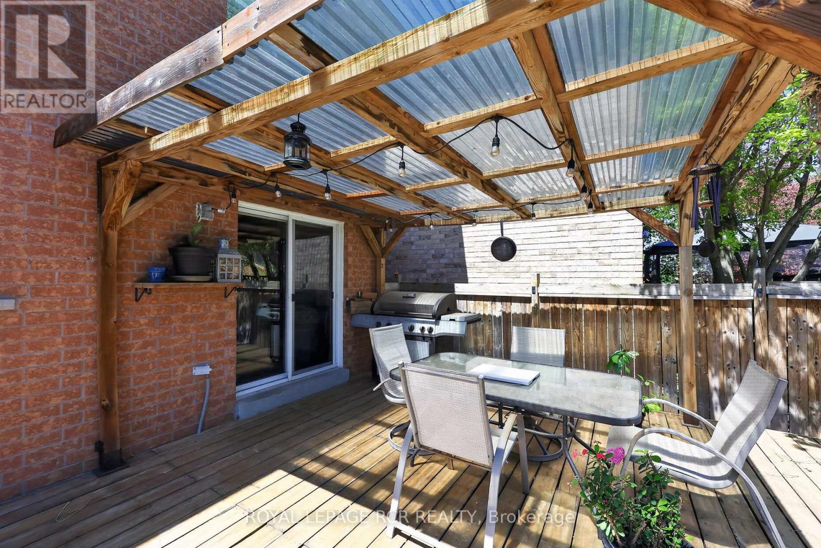 94 ATWOOD AVENUE - 36