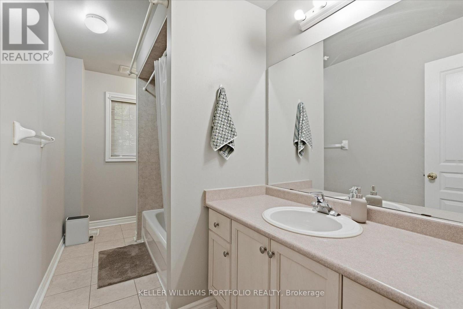 2153 MEADOWGLEN DRIVE - 33