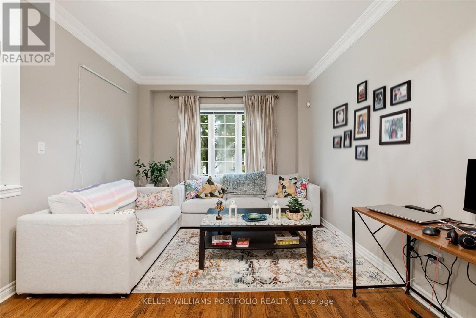 2153 MEADOWGLEN DRIVE - Image 8