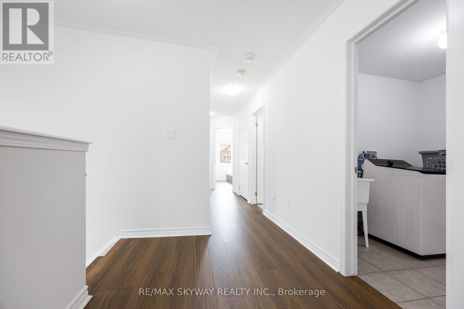 92 STEDFORD CRESCENT - 25