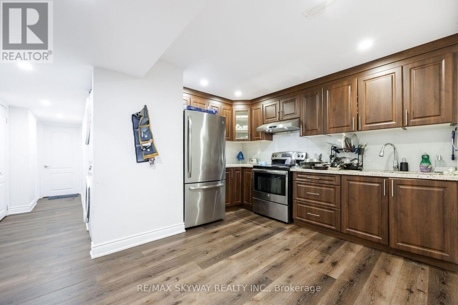 92 STEDFORD CRESCENT - 38
