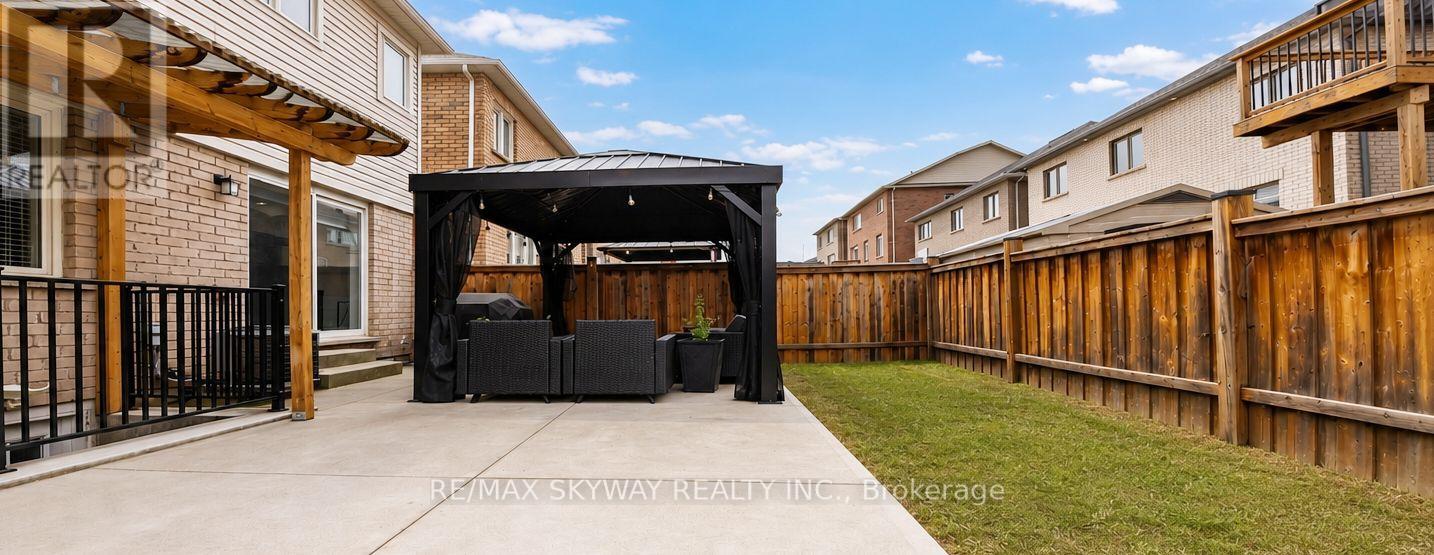 92 STEDFORD CRESCENT - 45