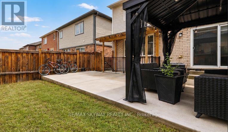 92 STEDFORD CRESCENT - 46