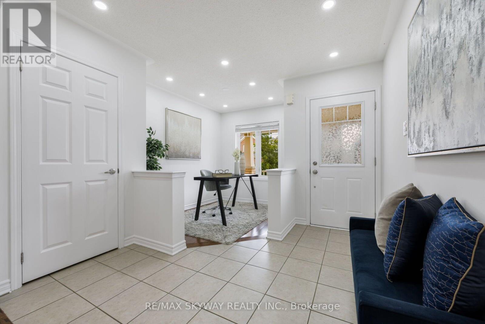 92 STEDFORD CRESCENT - 5