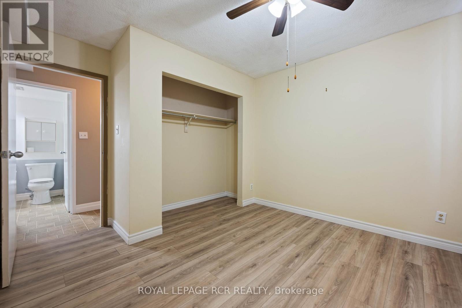 #32 16 FOURTH STREET - 20
