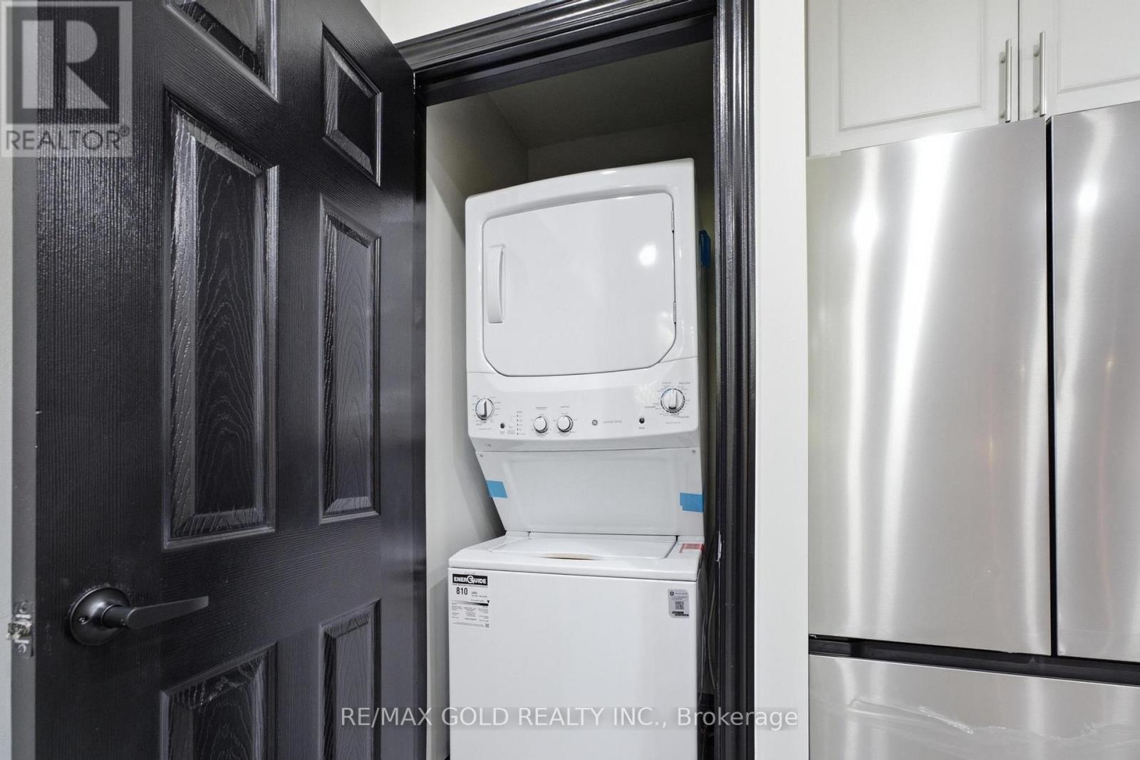 2702 EMBLETON ROAD - 10