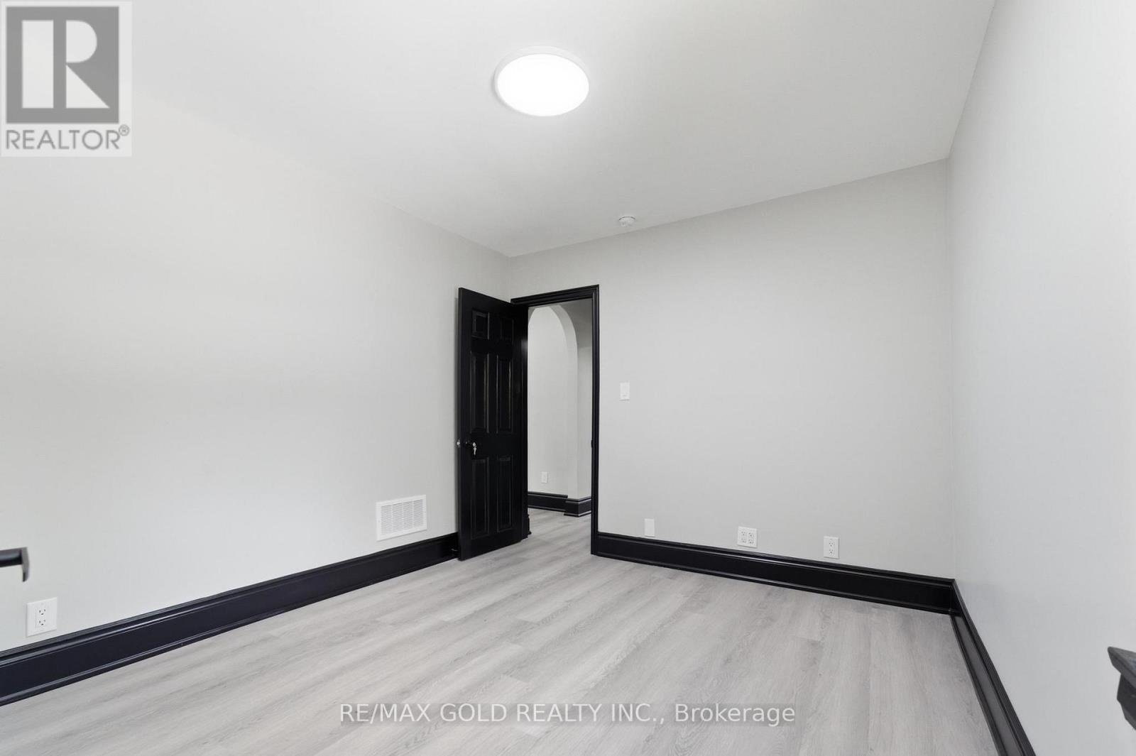 2702 EMBLETON ROAD - 12