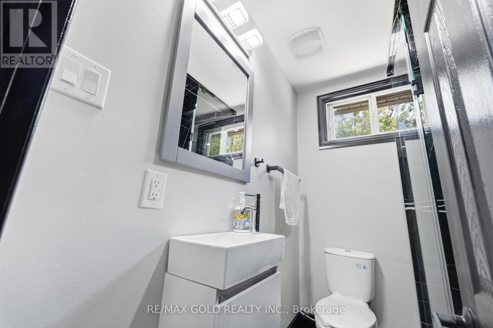 2702 EMBLETON ROAD - 14