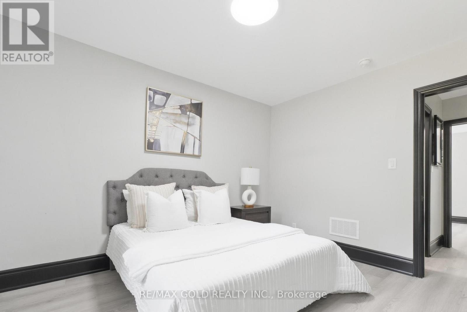 2702 EMBLETON ROAD - 17