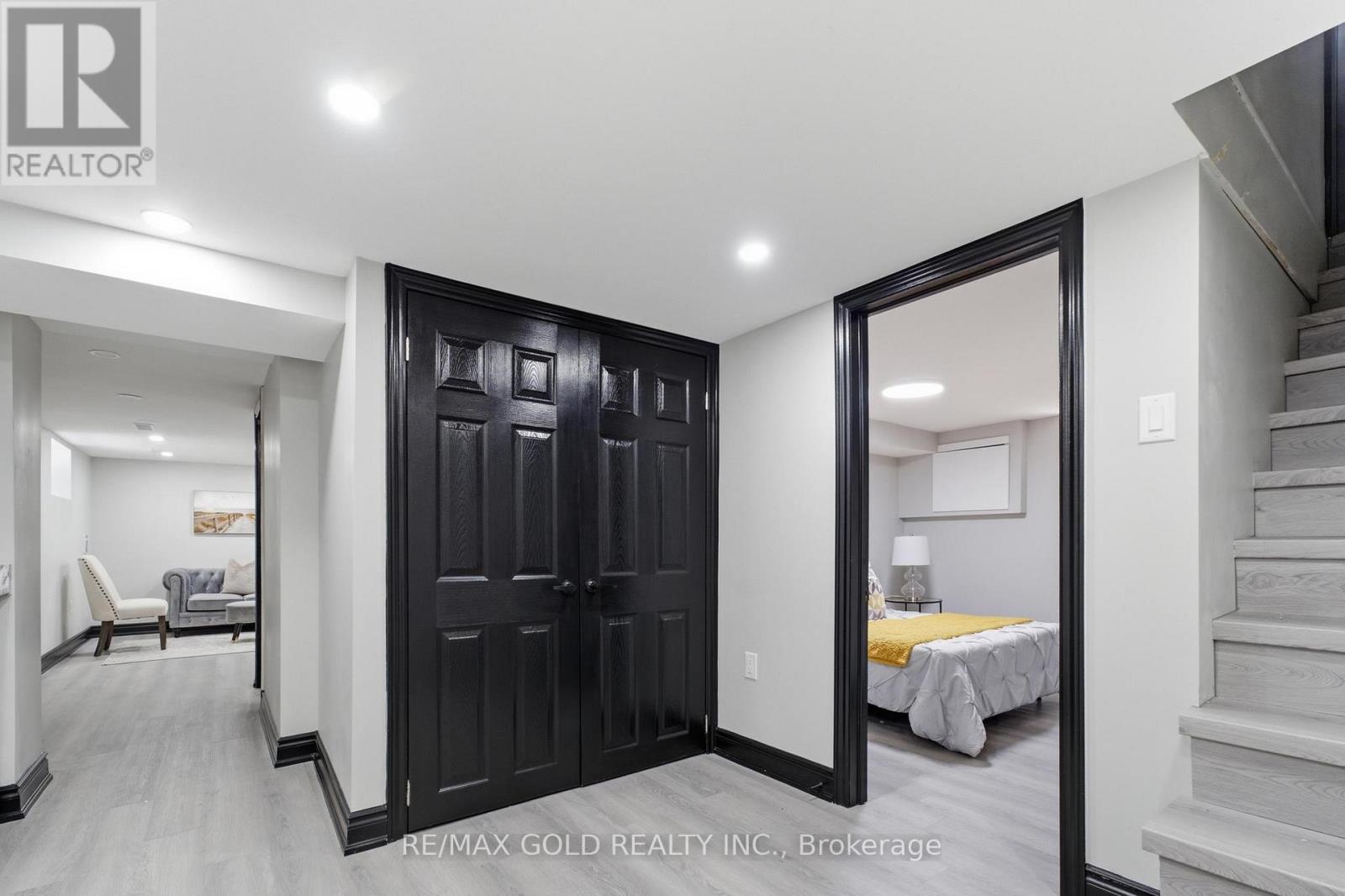 2702 EMBLETON ROAD - 24