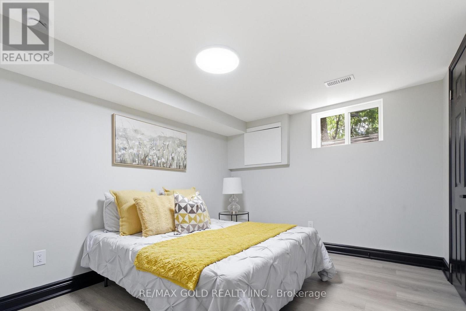 2702 EMBLETON ROAD - 25