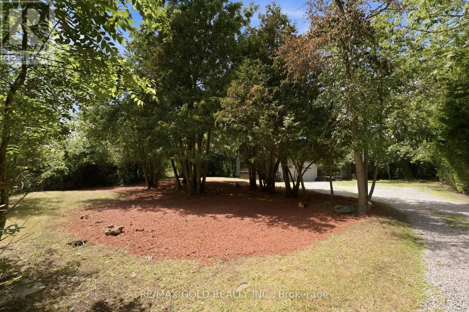 2702 EMBLETON ROAD - 4