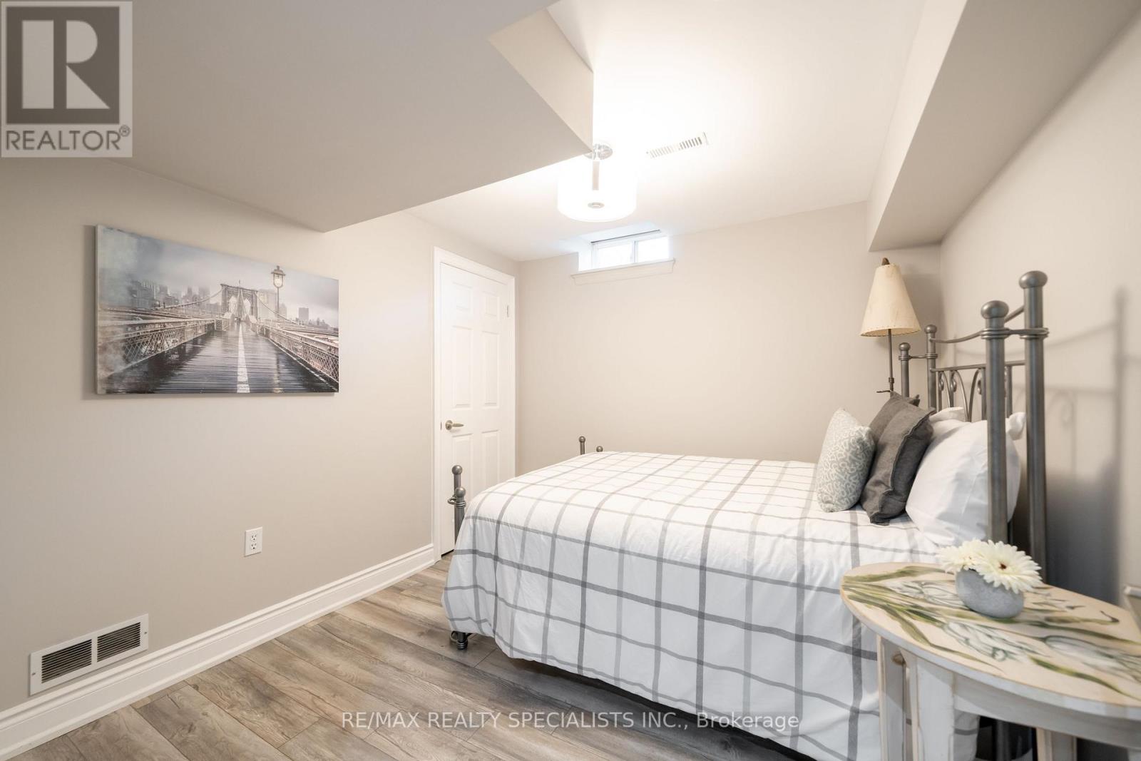 4021 SASHA COURT - 37