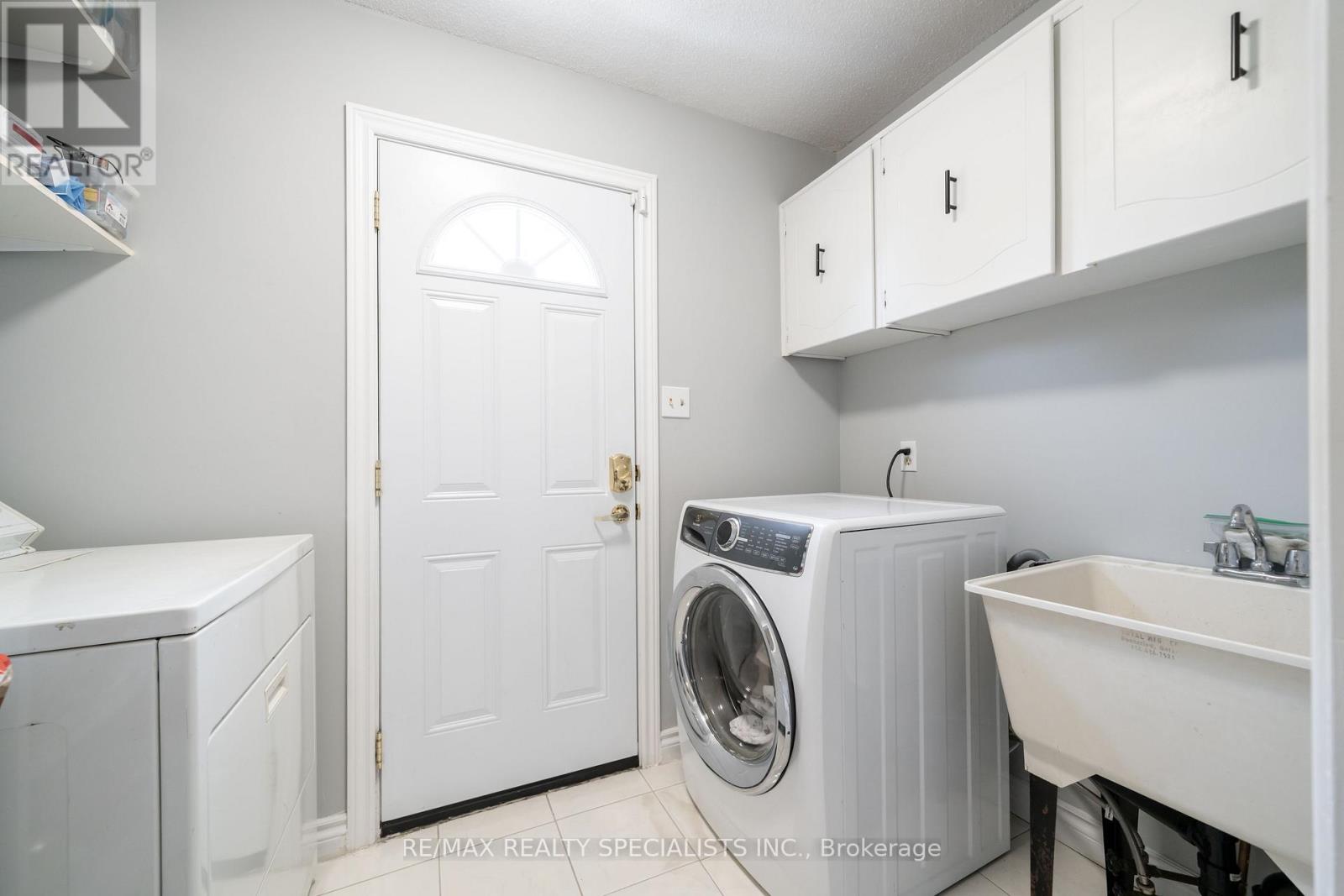 4021 SASHA COURT - 39