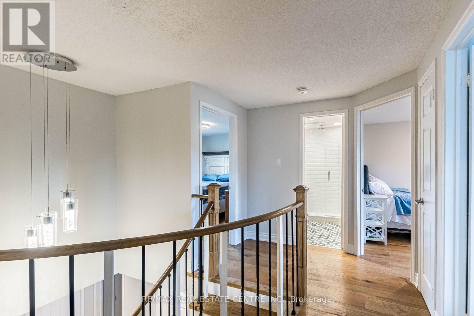 1571 MEADOWFIELD CRESCENT - 16