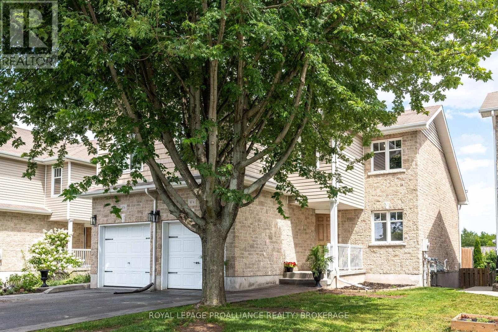 974 SWANFIELD STREET - 3