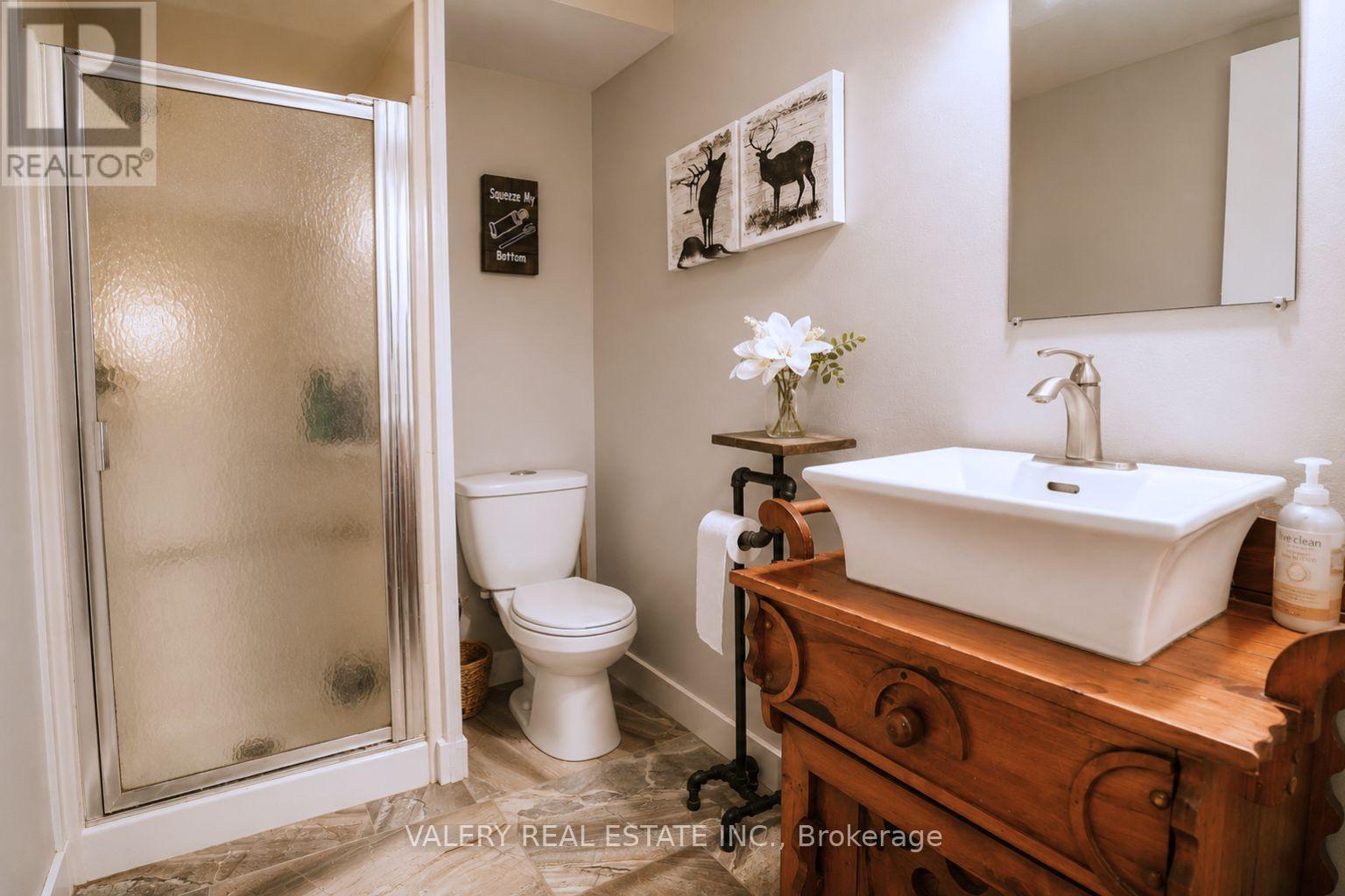 270 CYRUS STREET - 20