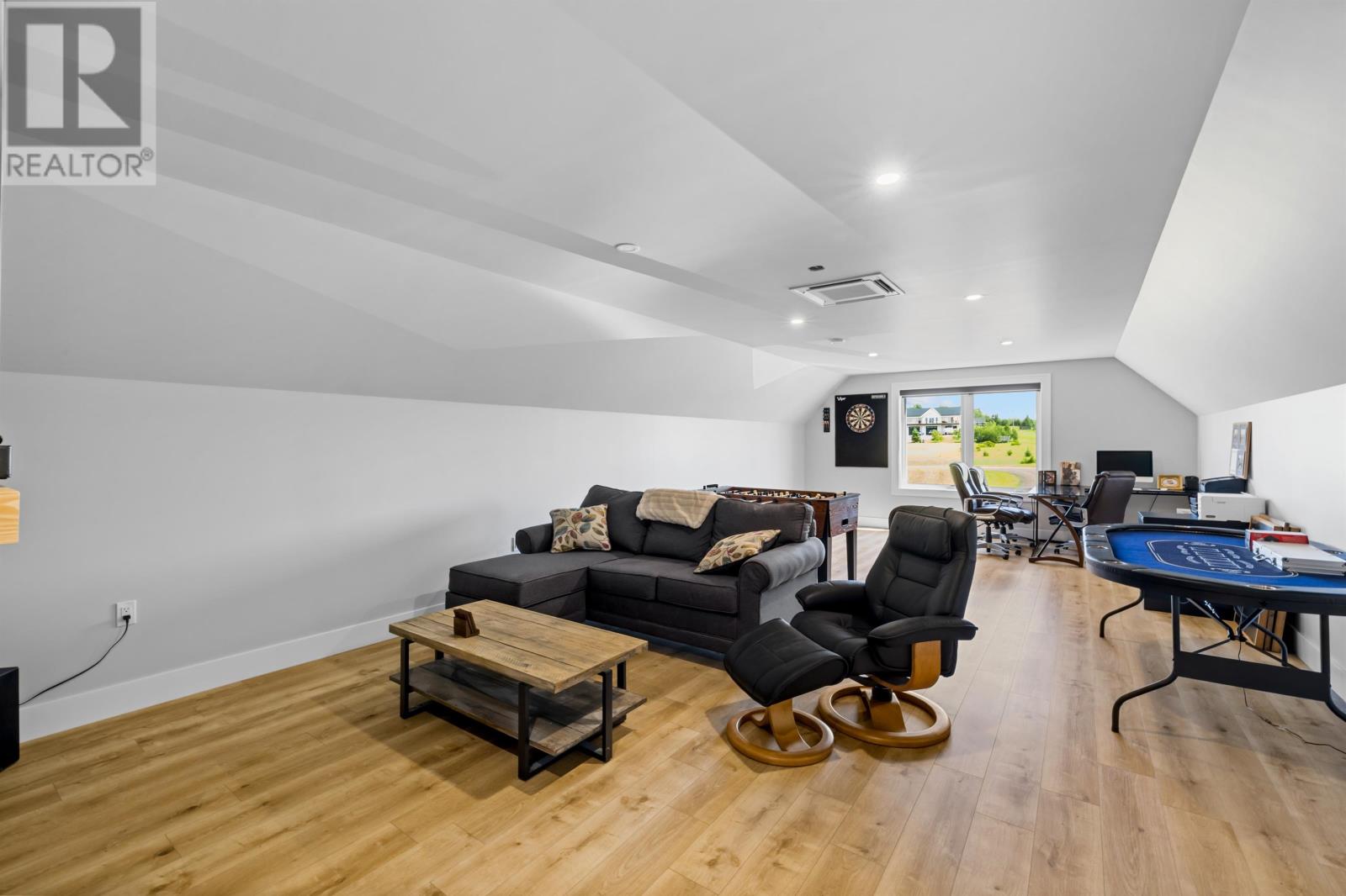 42 Captains Lane - 36