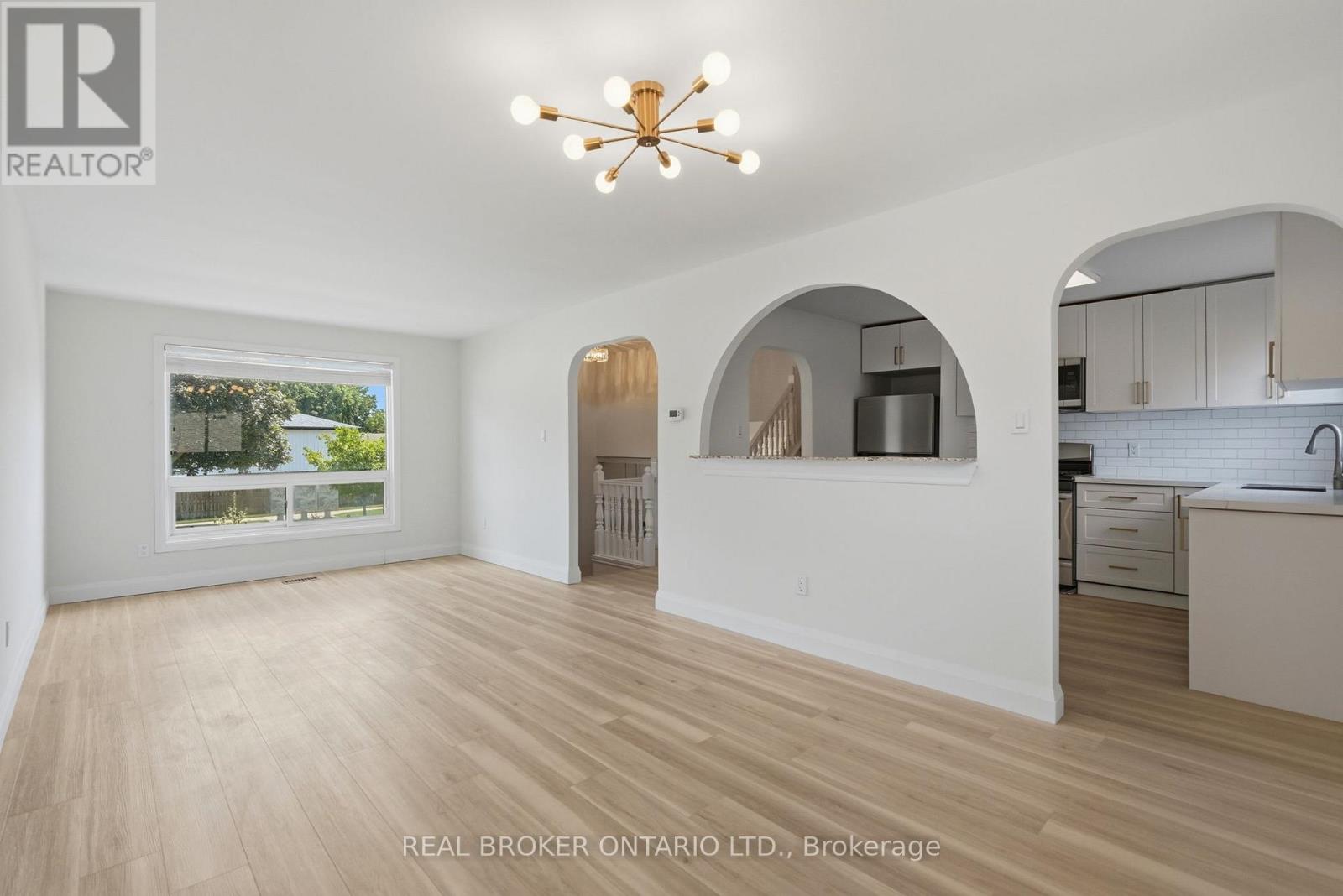 3 PRIDEAUX STREET - 14