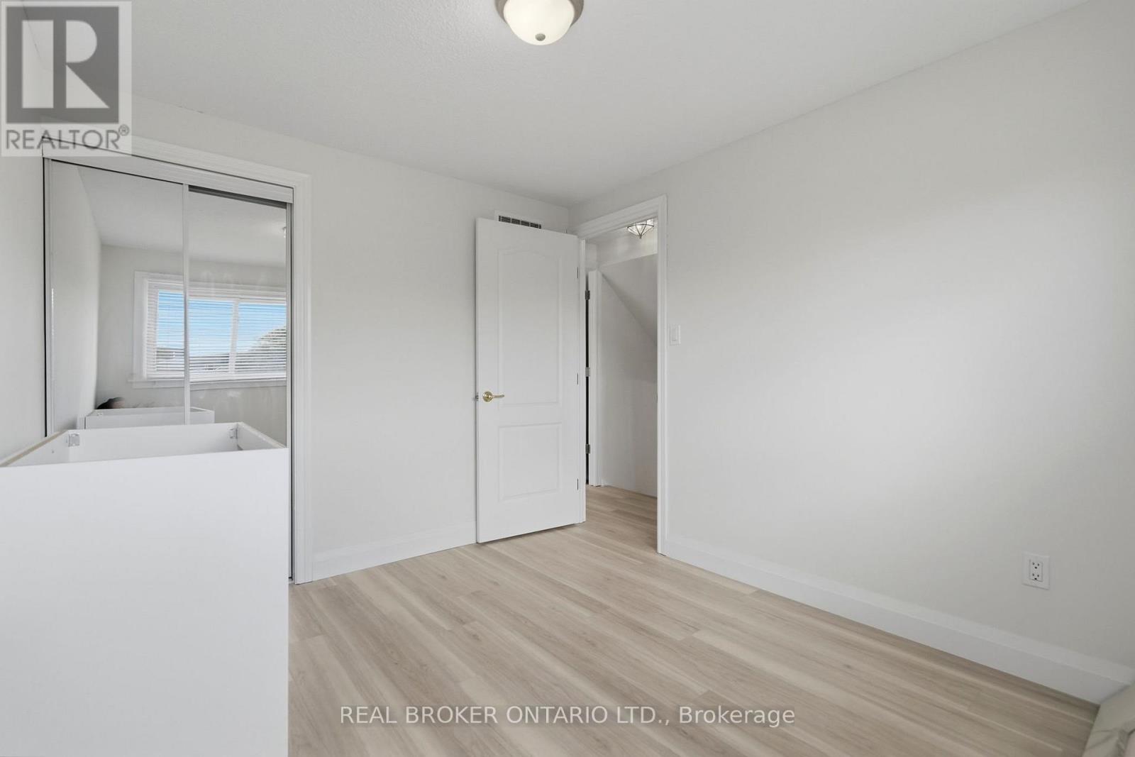 3 PRIDEAUX STREET - 21