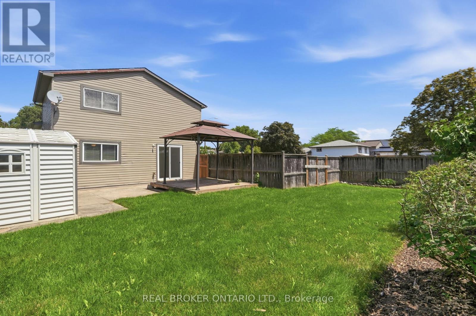 3 PRIDEAUX STREET - 41