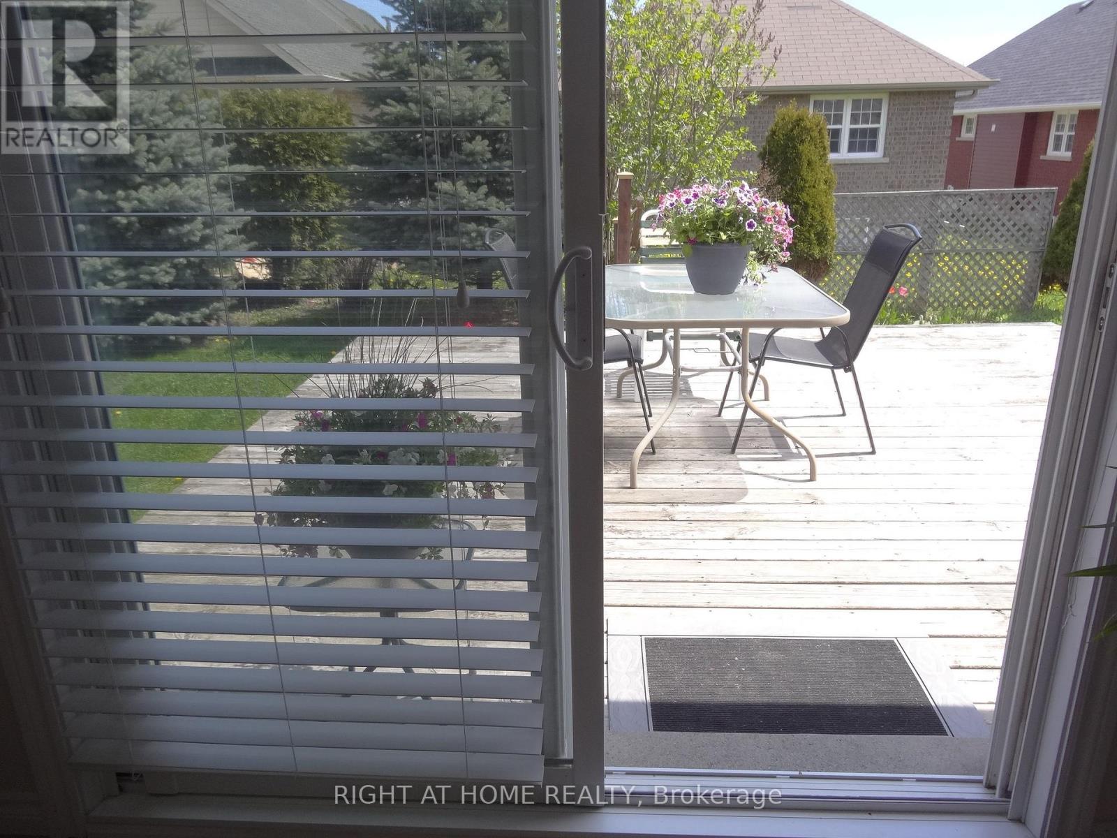 14 MATCHETT CRESCENT - 12