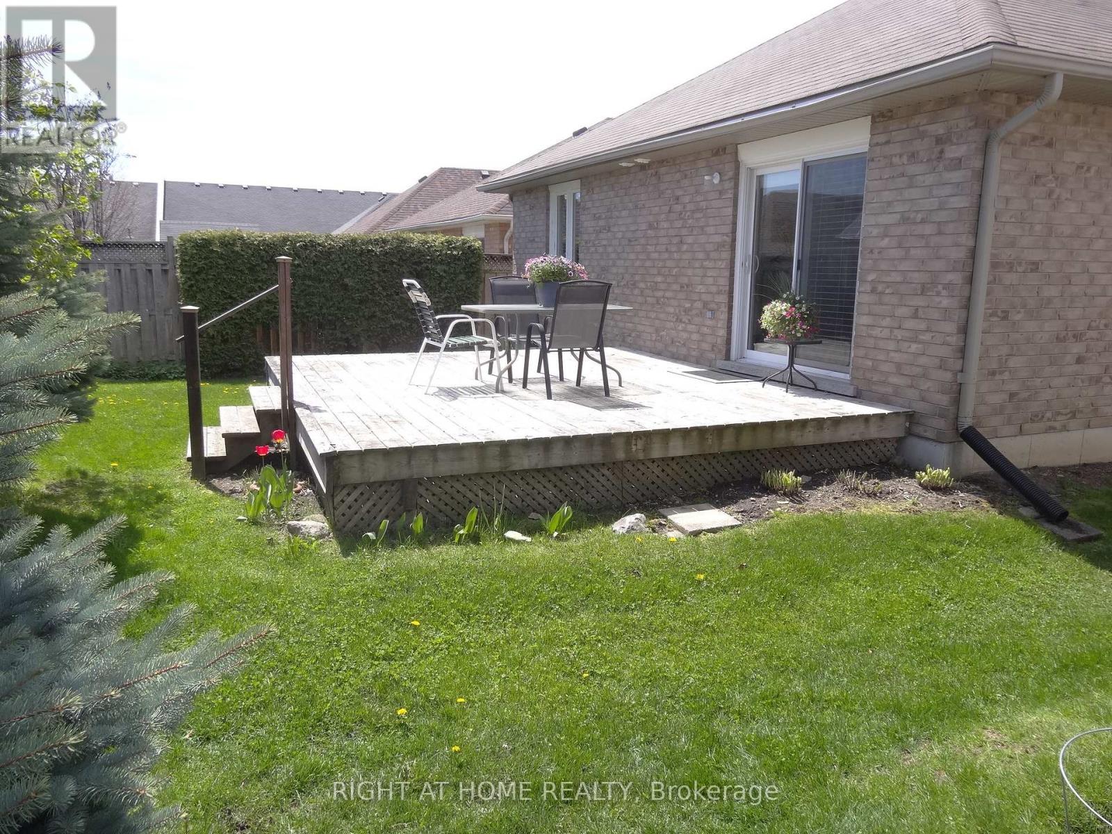 14 MATCHETT CRESCENT - 25