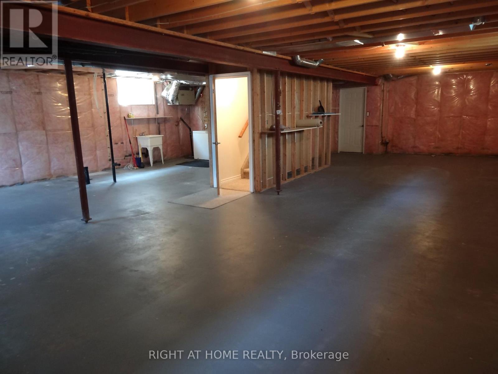 14 MATCHETT CRESCENT - 29