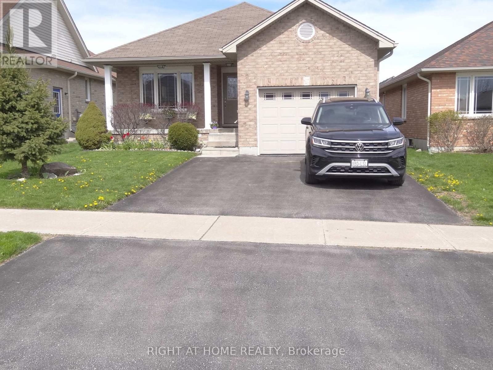 14 MATCHETT CRESCENT - 3