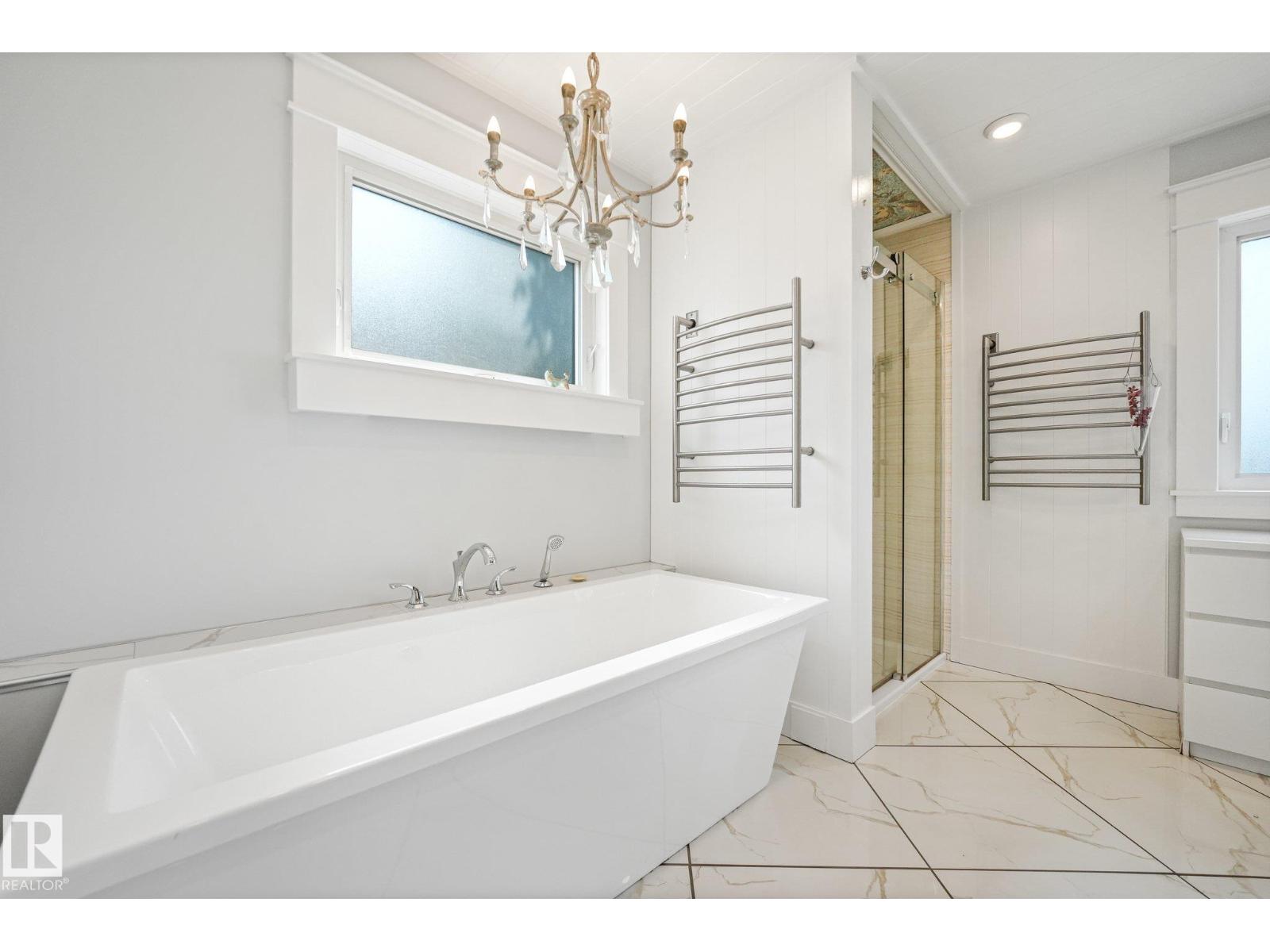 10974 126 ST NW - Image 31
