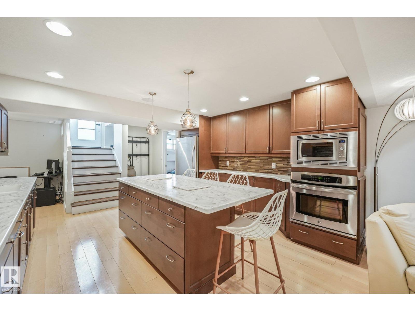 10974 126 ST NW - Image 44