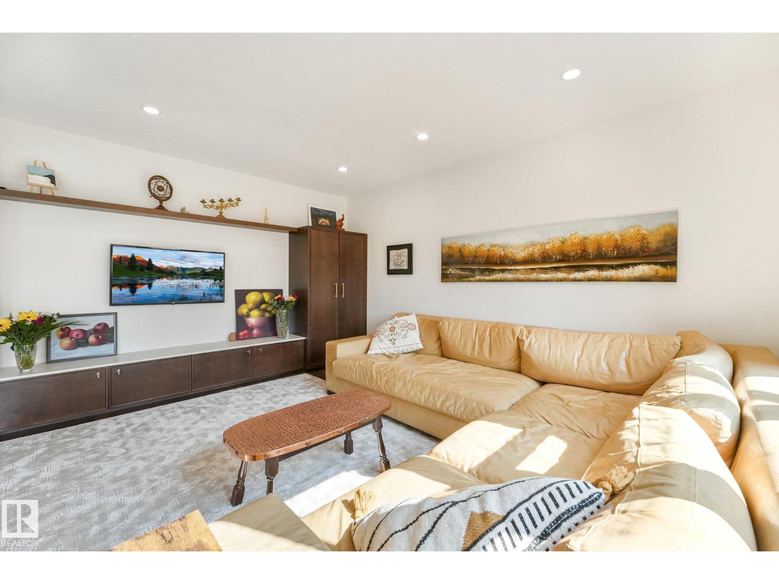 10974 126 ST NW - 21