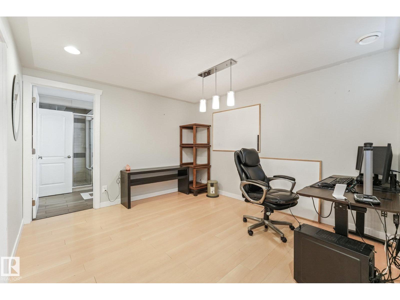 10974 126 ST NW - Image 52