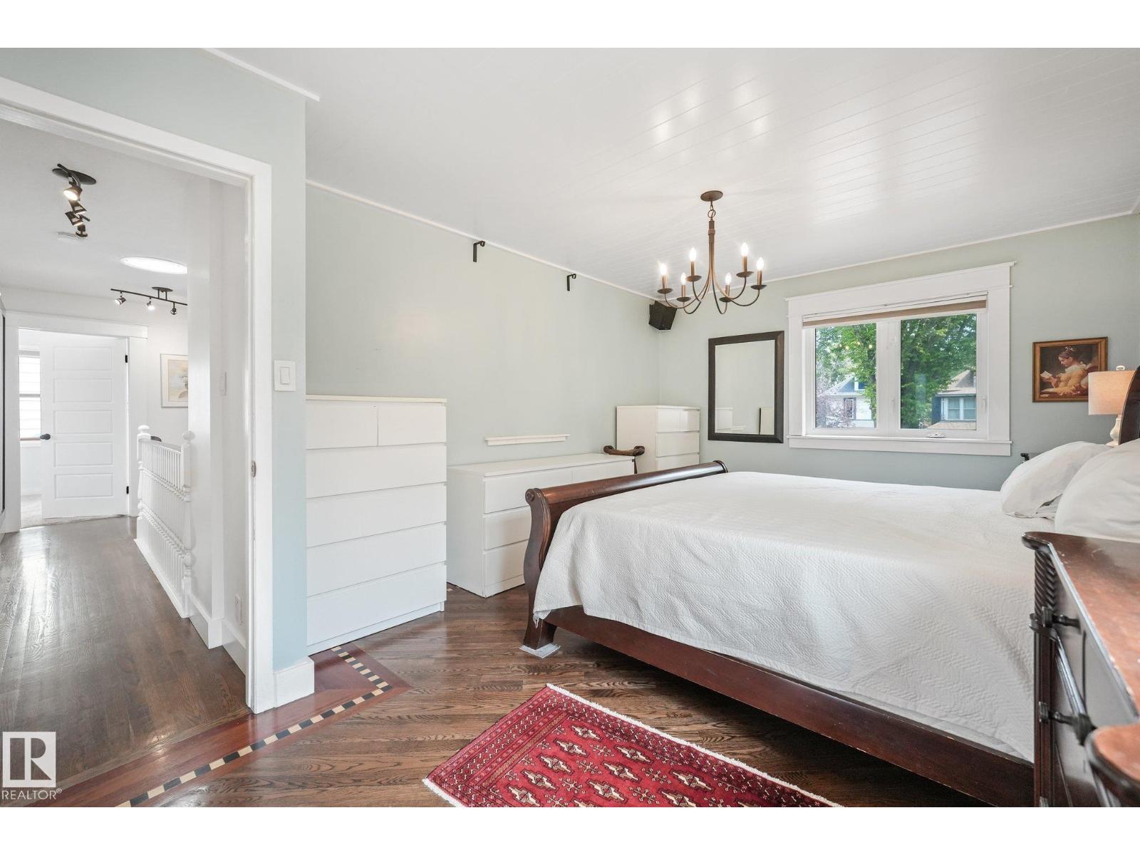 10974 126 ST NW - 27