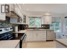 403 106 W Kings Road, North Vancouver, BC V7N2L8 Photo 10