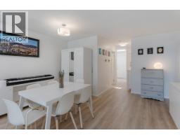 403 106 W Kings Road, North Vancouver, BC V7N2L8 Photo 8