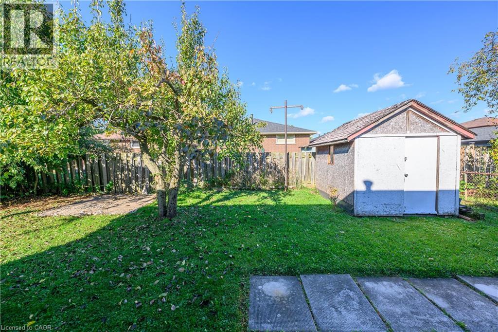 112 PURDY Crescent - 33