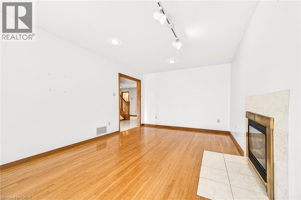 27 TRIESTE Place - 18
