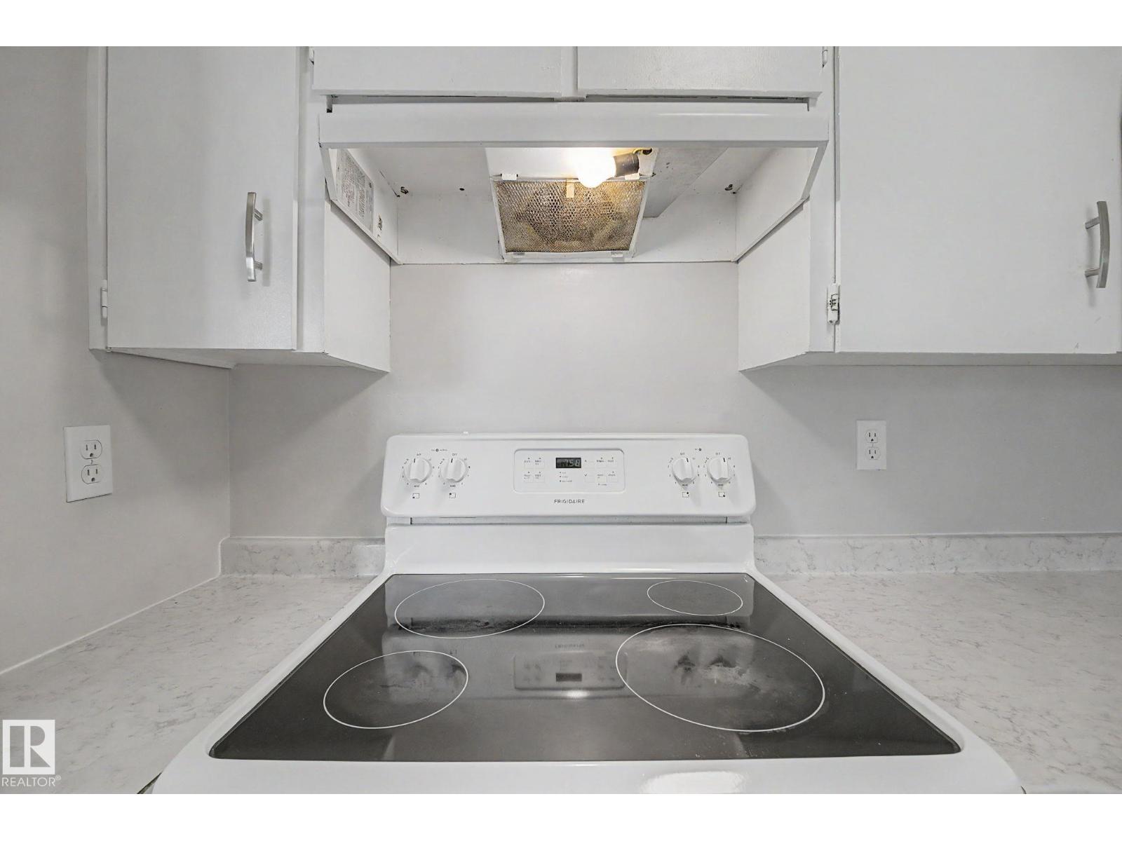1096 KNOTTWOOD RD E NW - 5