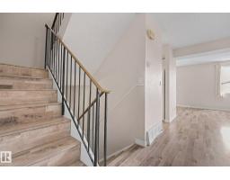 1096 Knottwood Rd E Nw, Edmonton, AB T6K3R3 Photo 10