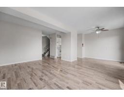 1096 Knottwood Rd E Nw, Edmonton, AB T6K3R3 Photo 9