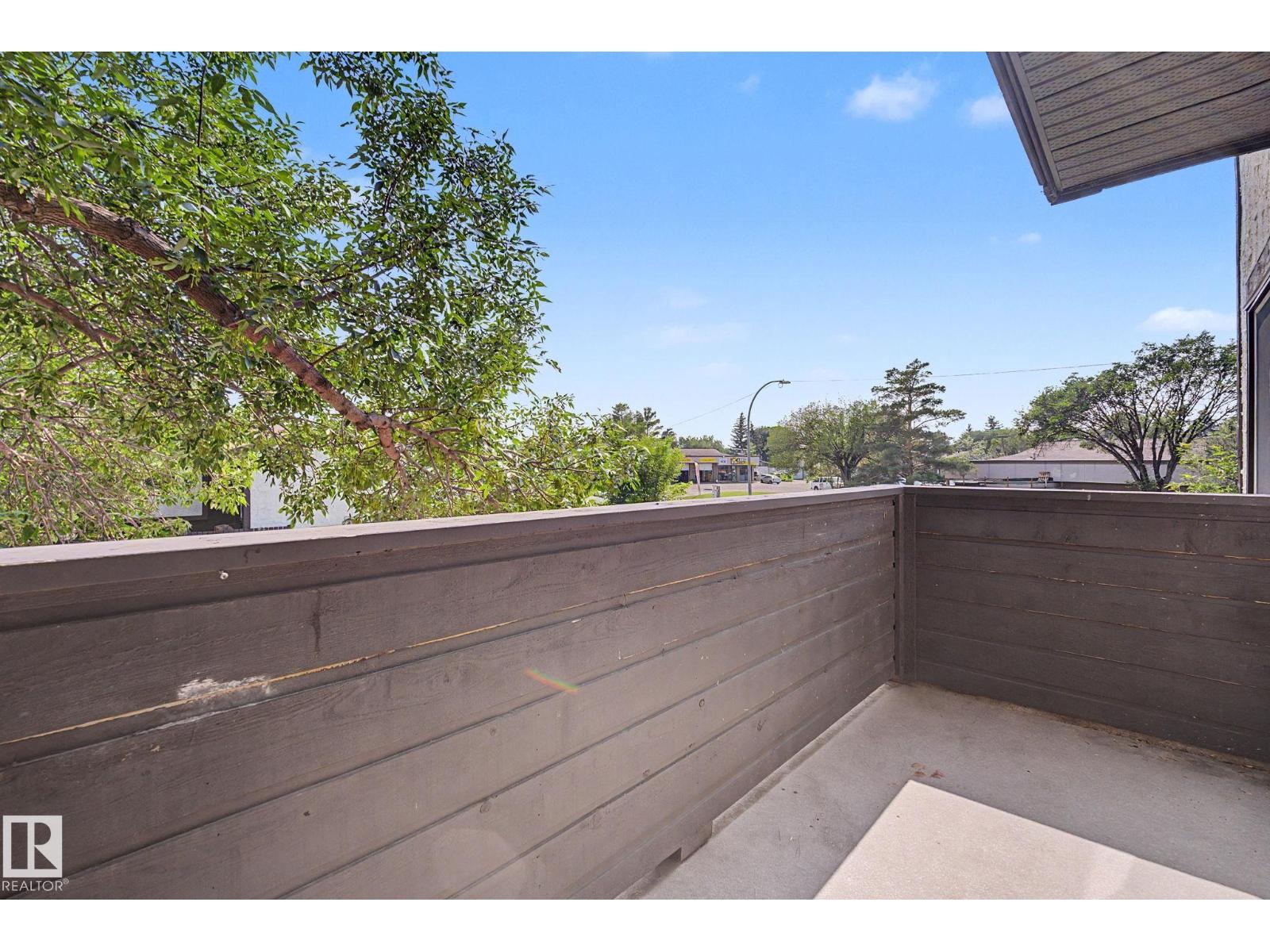 1096 KNOTTWOOD RD E NW - 19