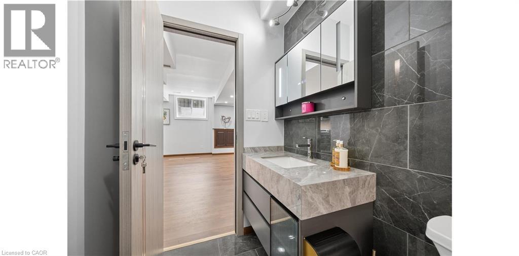 145 REDTAIL Street - Image 35