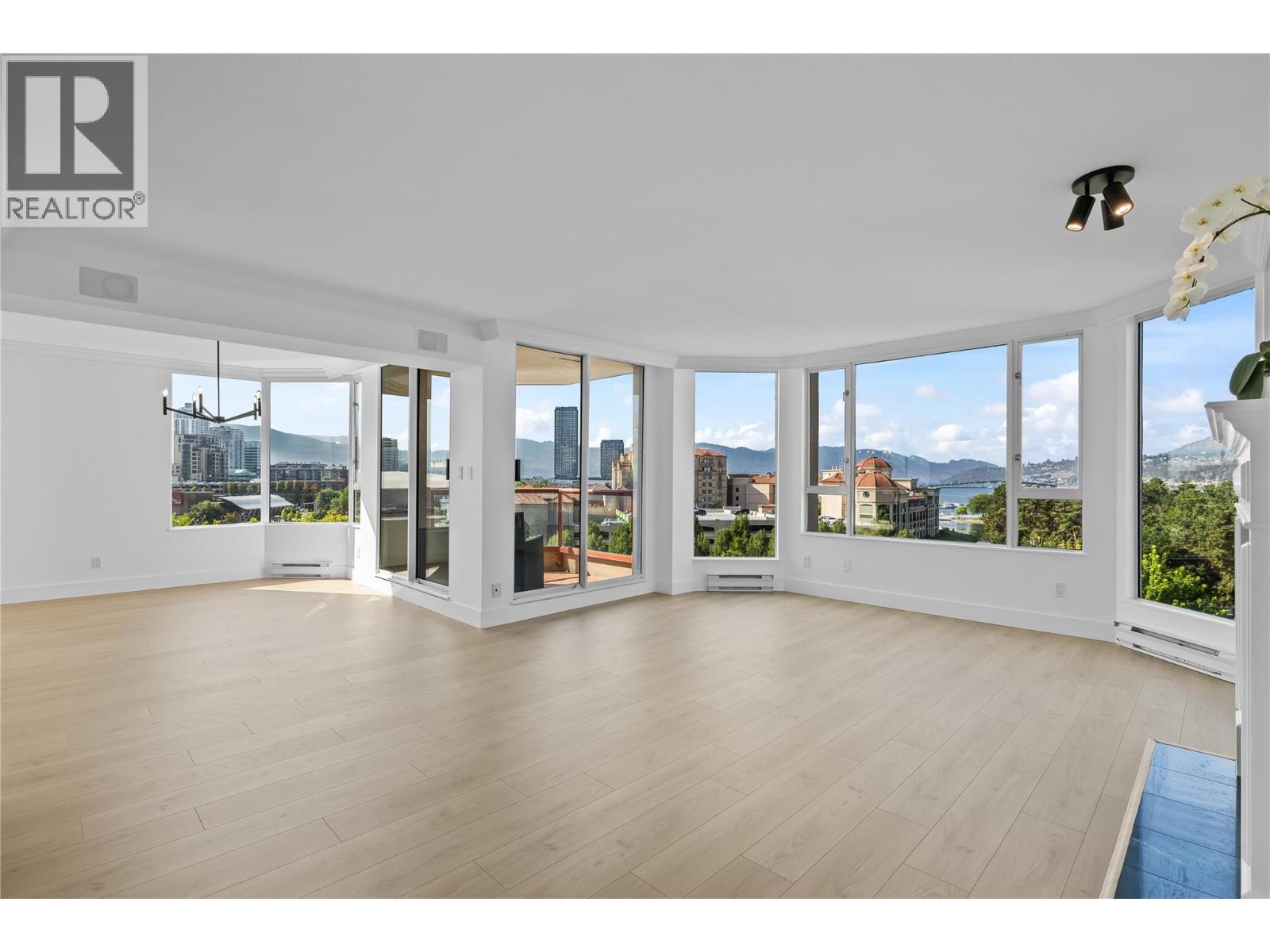 #701 1160 Sunset Drive - 12