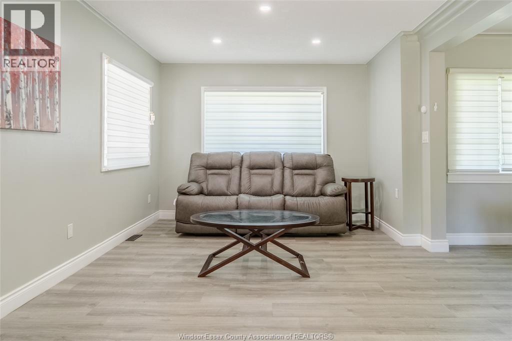 1242 Reaume ROAD - Image 6
