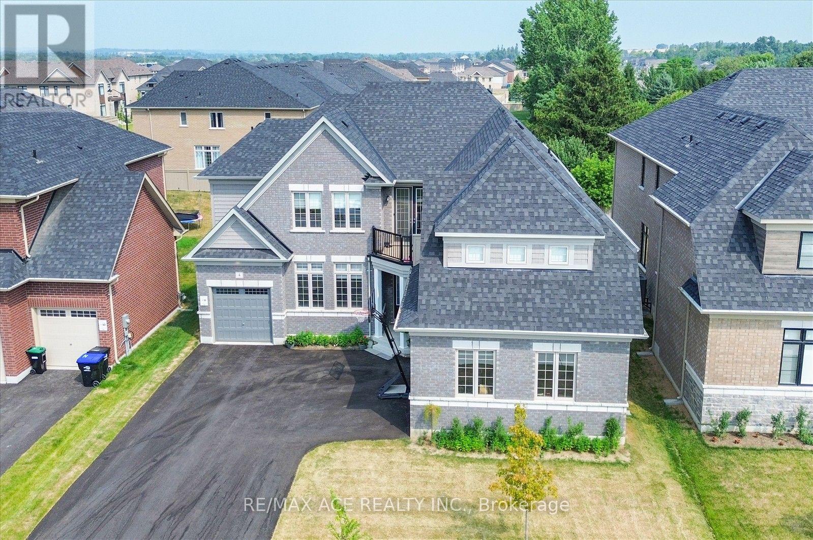 4 EMERALD GROVE - 2