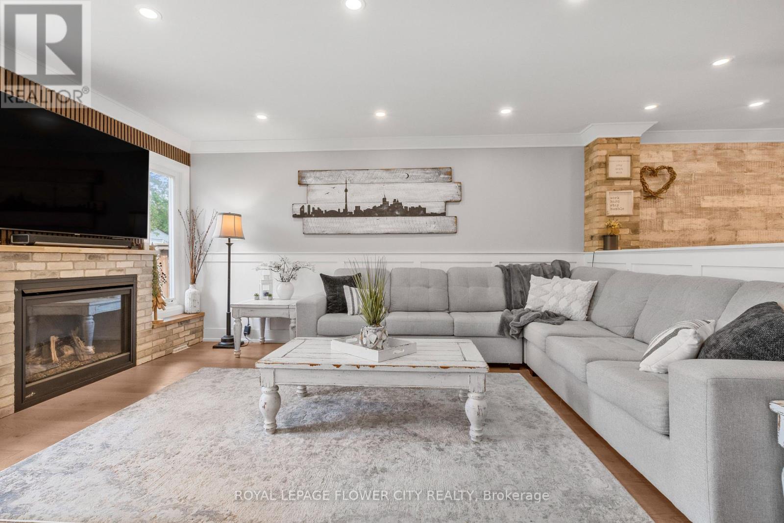 75 ST MICHAELS CRESCENT - Image 8
