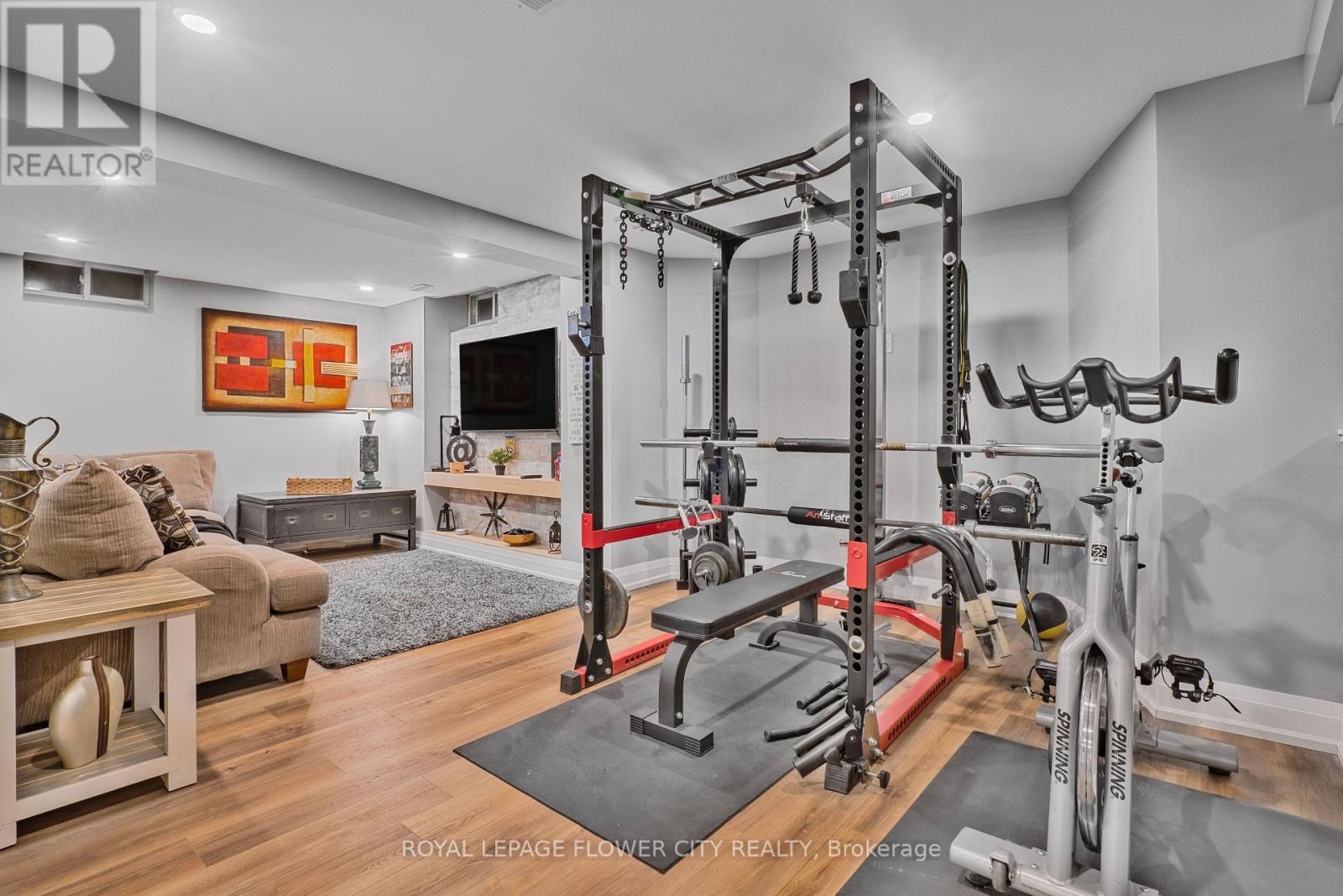 75 ST MICHAELS CRESCENT - Image 36