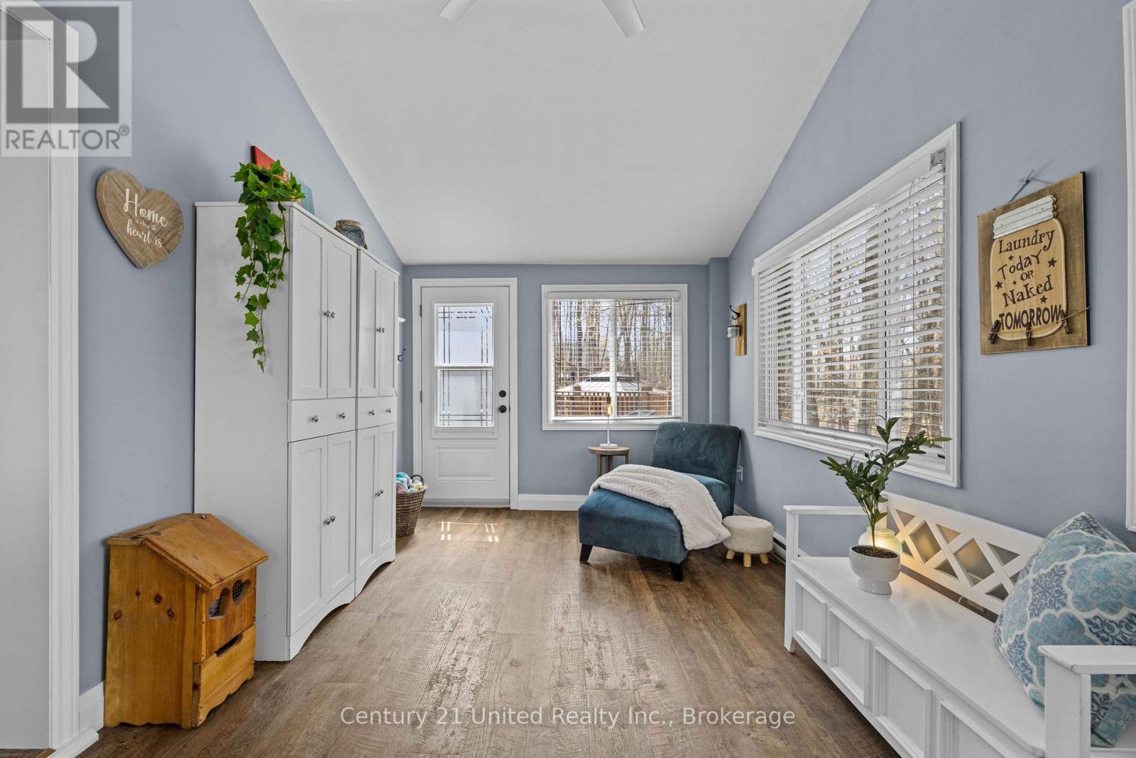 11 BIRCH TERRACE - 19
